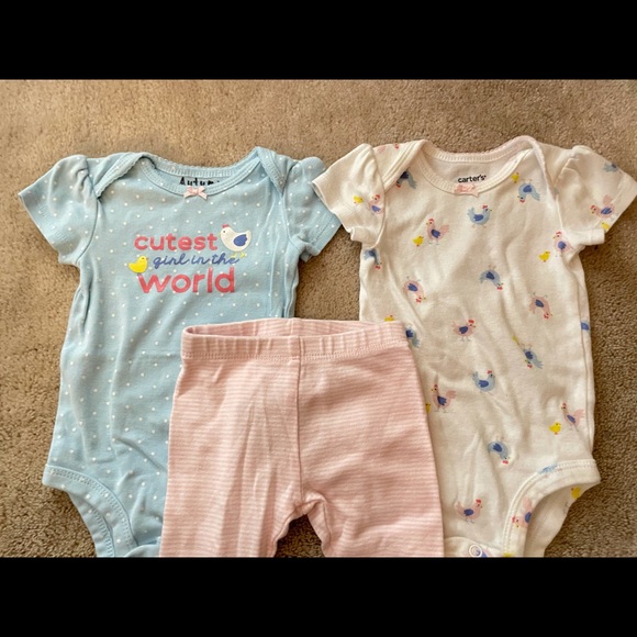 Chicken Baby Bundle 3m [2 onesies and 1 pant] - Picture 2 of 5